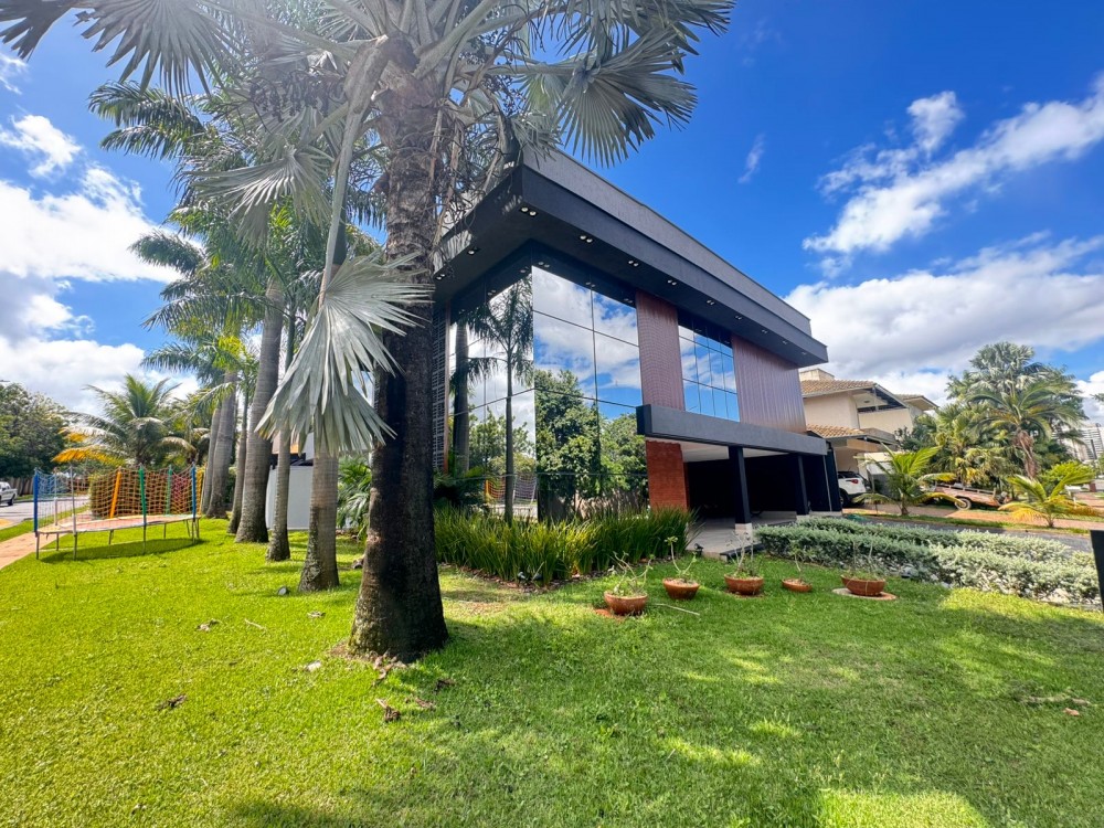 Sobrado 4 suítes mobiliado, equipado e decorado no Granville